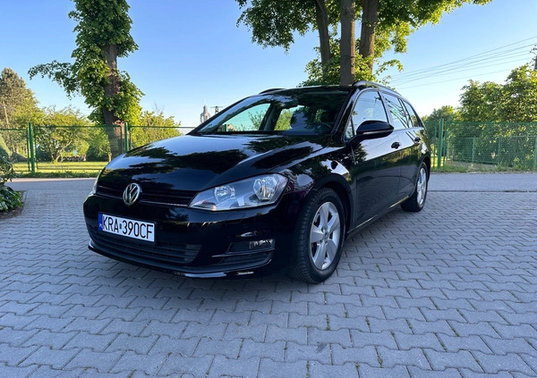 Volkswagen Golf cena 37950 przebieg: 154000, rok produkcji 2015 z Dobrodzień małe 352